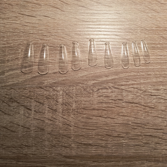 💅 Clear Press-On Nail Set (Multiple Sizes) – DIY Manicure 💅 - Picture 2 of 2